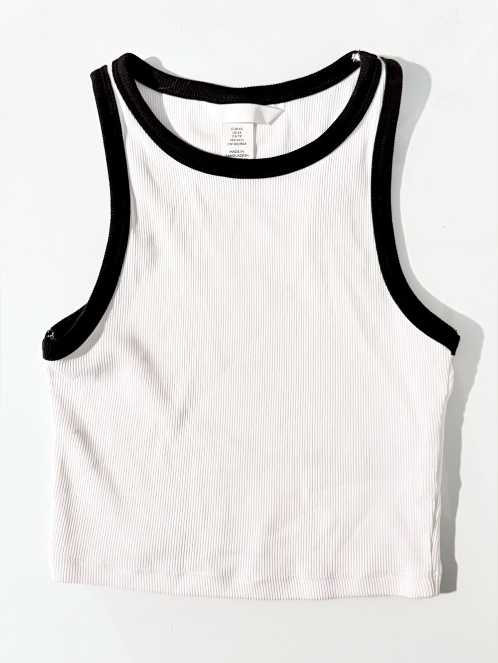 H&M Women’s Ribbed Crop Tank Top in White with Black Trim Size XS